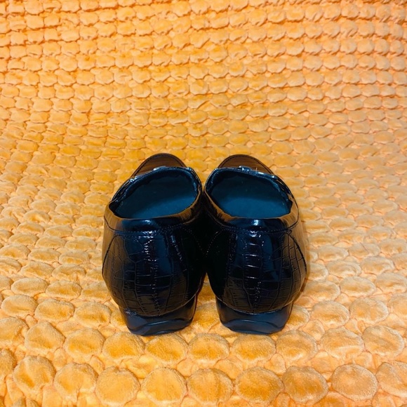 Life Stide black faux, Loafers Slip On Pointed
Toe Shoes WomenSz 8 - Picture 4 of 6